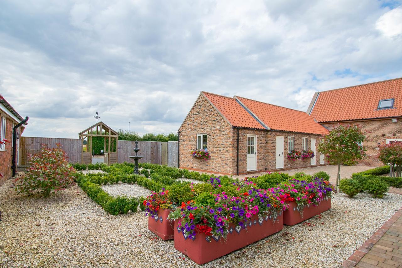 Meals Farm - Courtyard Room North Somercotes Exterior foto